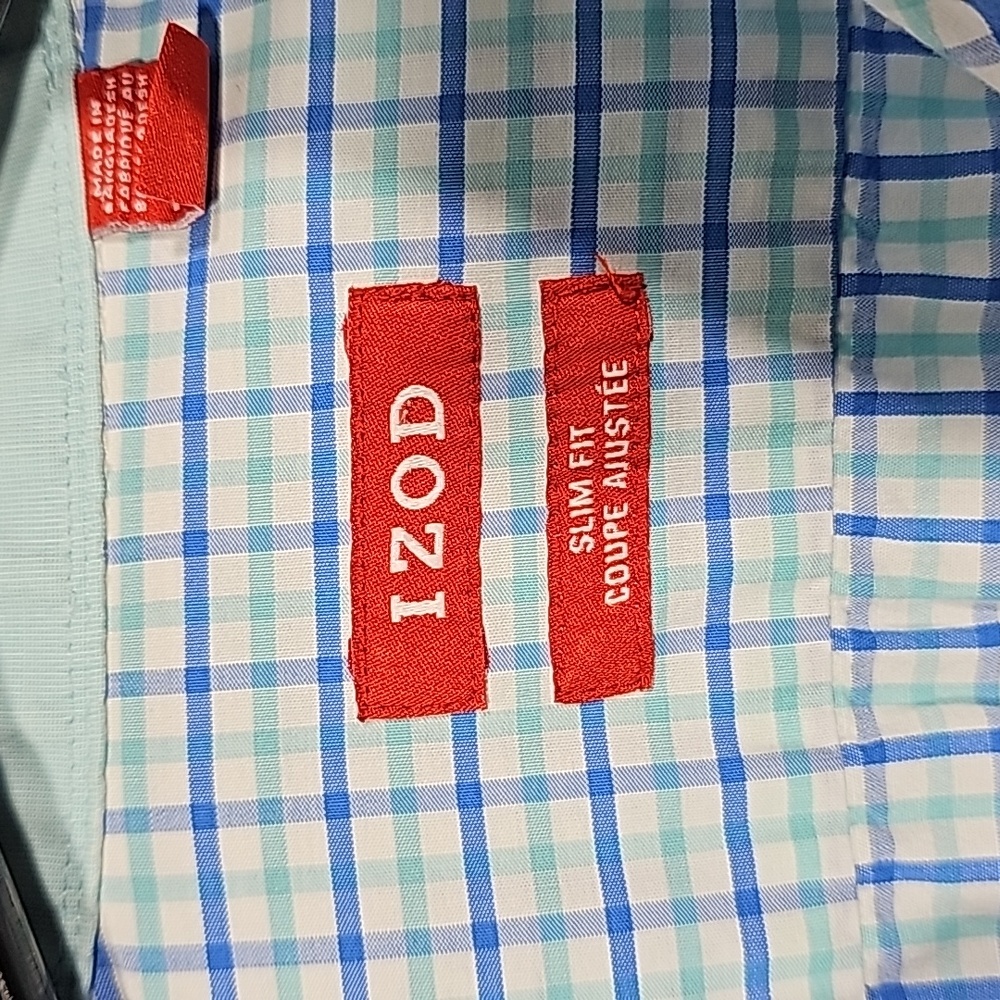 2 IZOD Mens Button Down Shirts - Picture 3 of 6